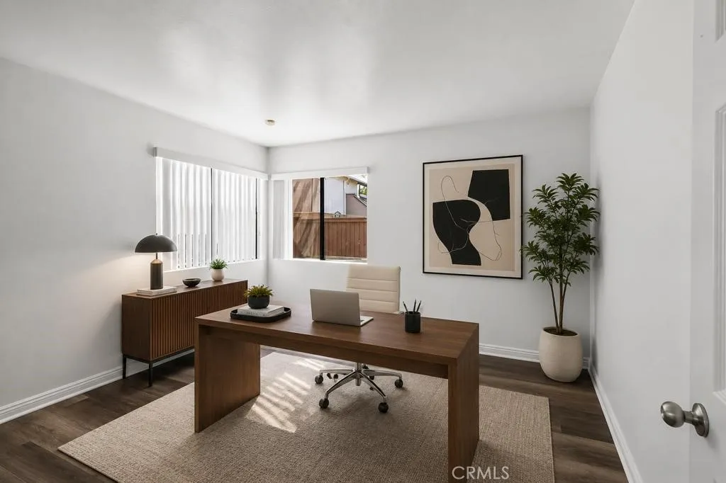 2nd bedroom virtually staged