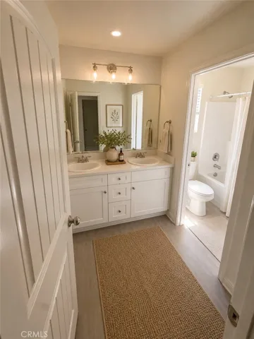 Digitally enhanced master bathroom