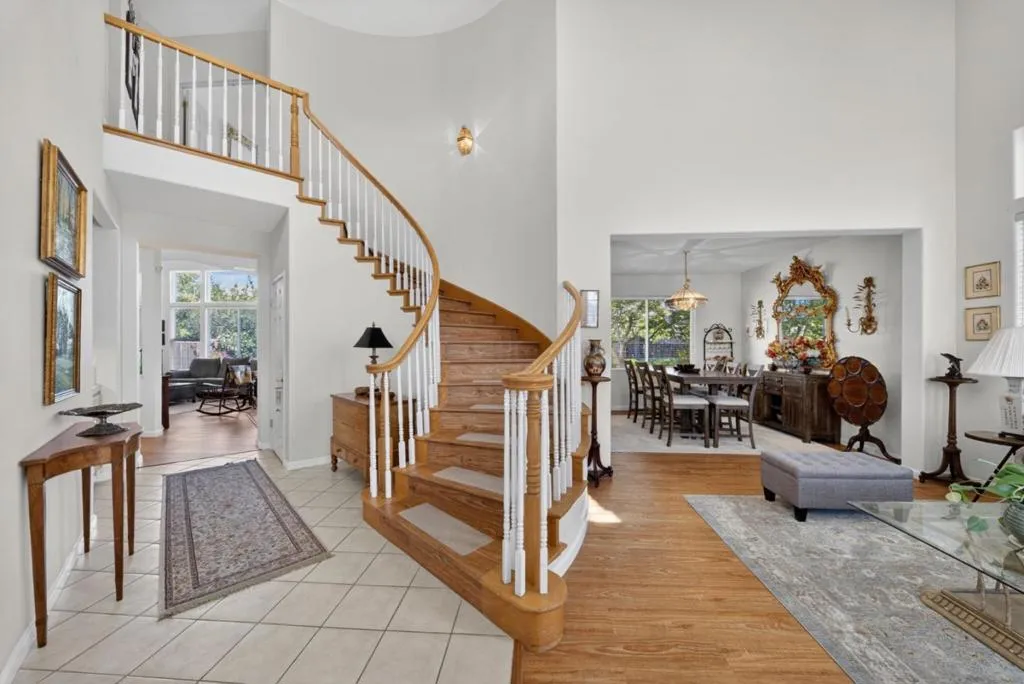 1405 Casablanca Circle, Gilroy, California 95020 — photo 4