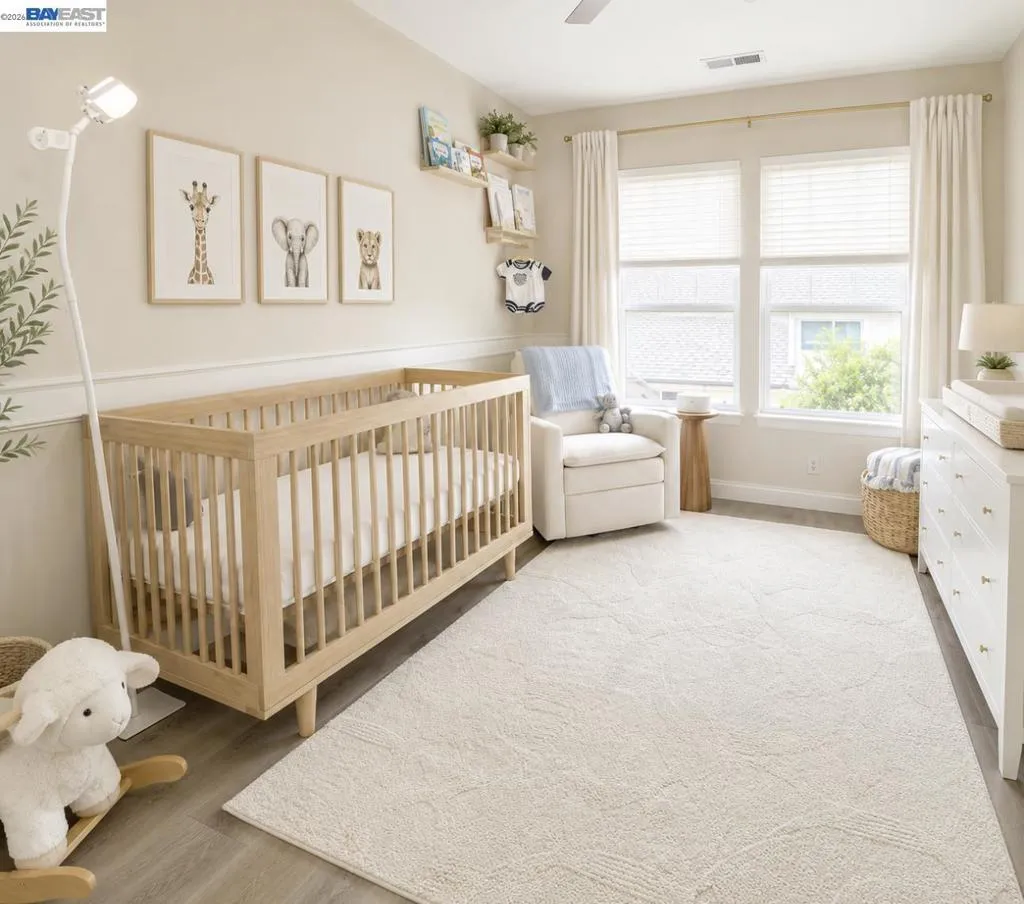 Upstairs bedroom 3