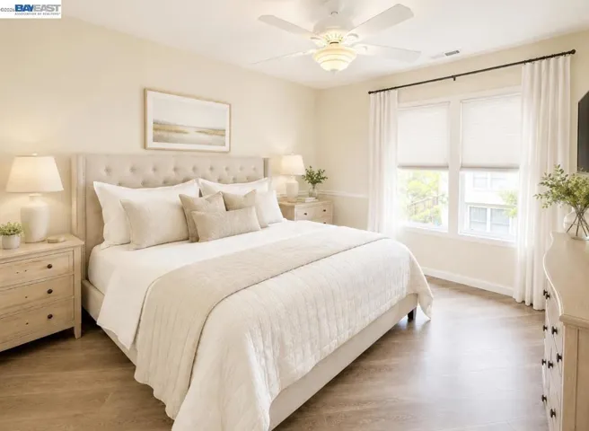 Upstairs bedroom 2
