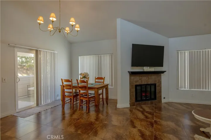 31371 The Old Rd E, Castaic, California 91384 — photo 5