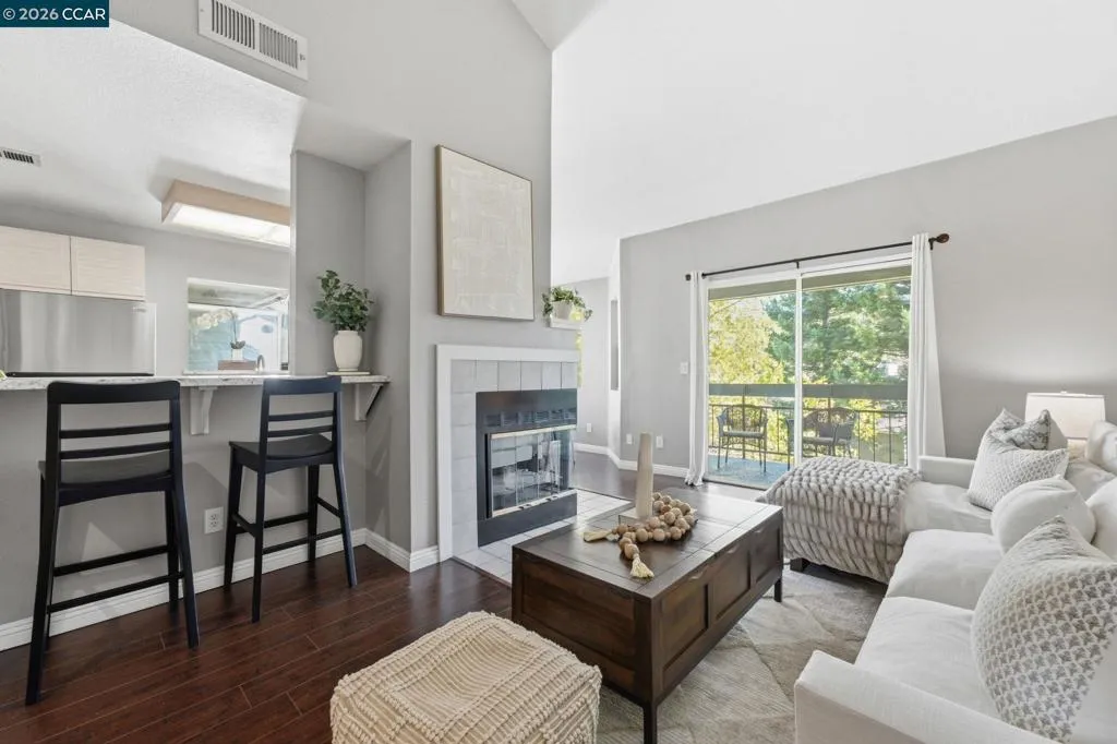 7650 Canyon Meadows Cir F, Pleasanton, California 94588 — photo 5