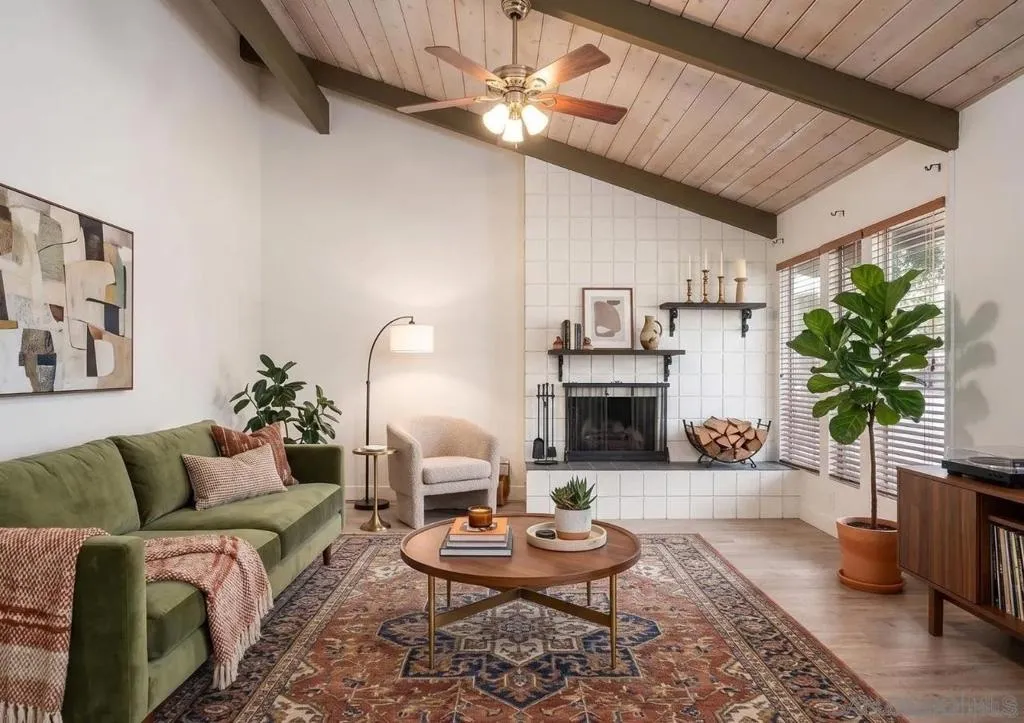 513 Shady Ln