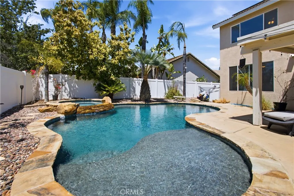 sparkling salt water pool