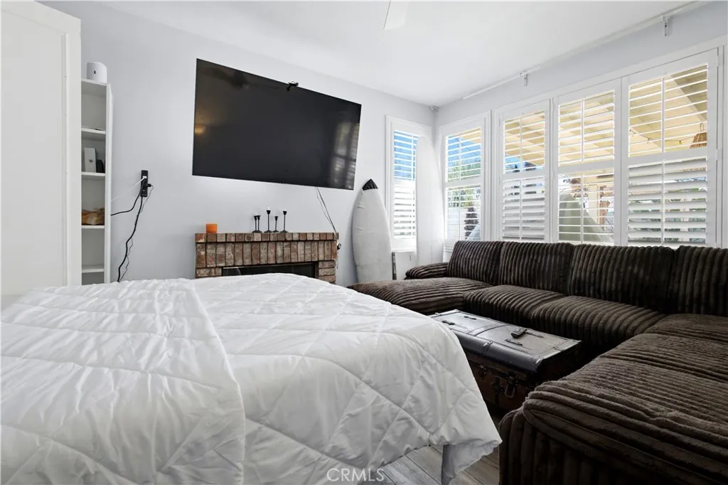 Den with Fireplace or 5th bedroom