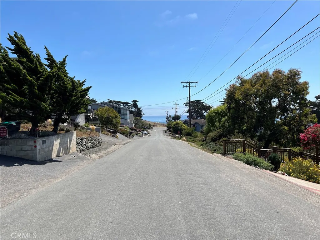 Looking South down Ardath Dr