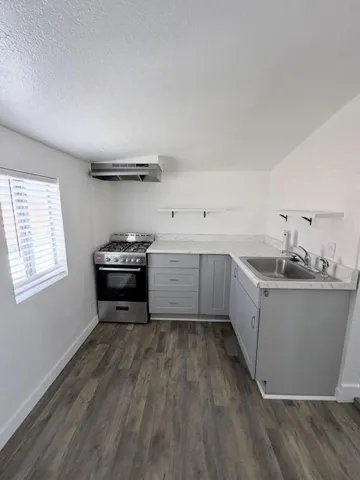 kitchen2