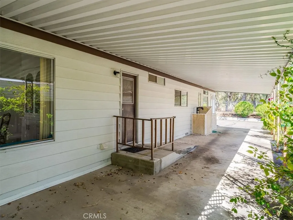 10836 Los Pueblos, Atascadero, California 93422 — photo 5