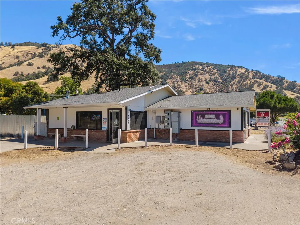 3508 E State Hwy 20