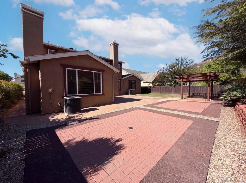 2954 Rangpur, Escondido, California 92027 — photo 5