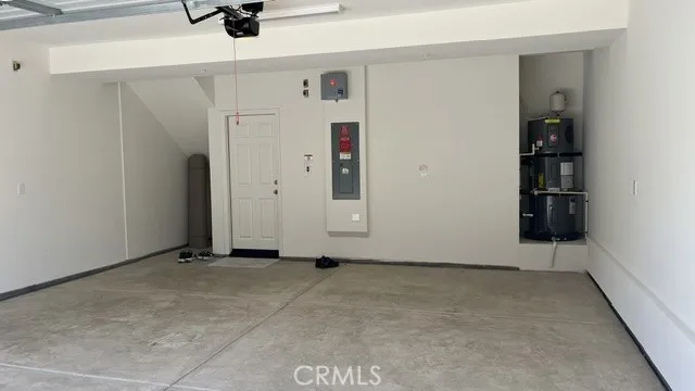 2 Car Garage