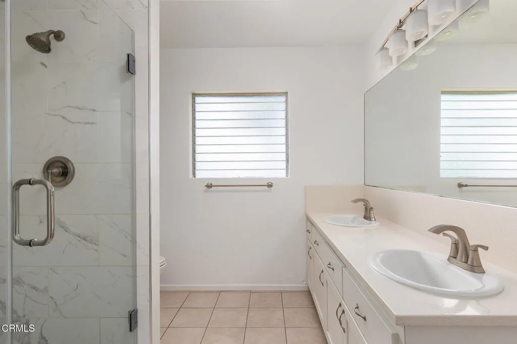 10- bathroom 1 10- bathroom 1