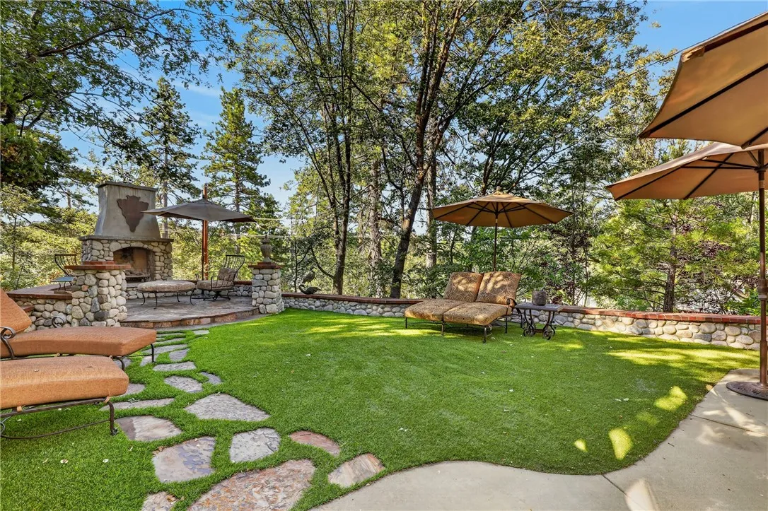 28462 North Bay Road, Lake Arrowhead, California 92352 — photo 4