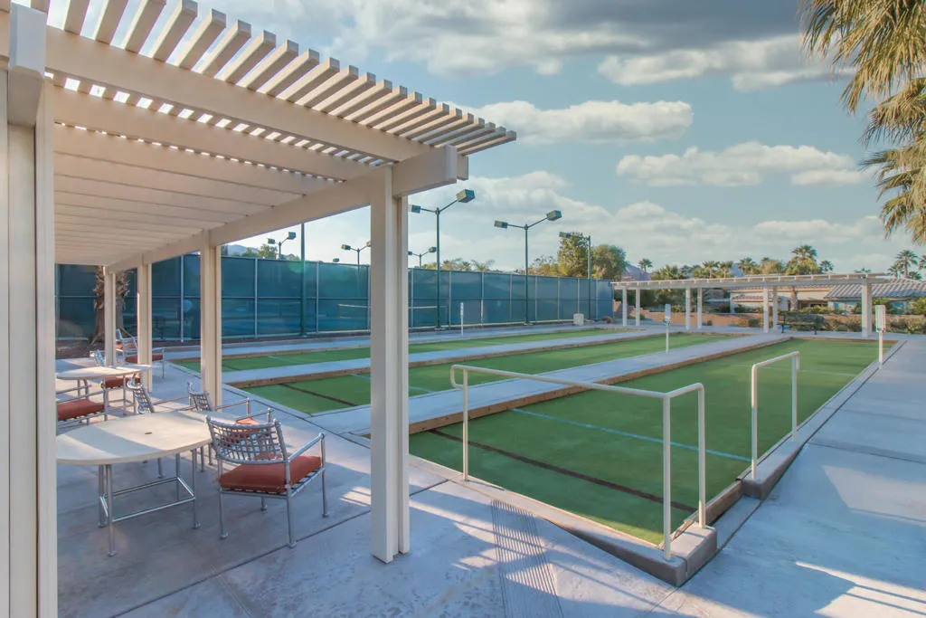 Bocce Ball