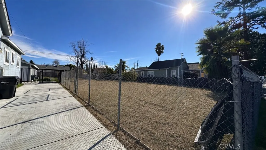 348 N Palomares, Pomona, California 91767 — photo 5