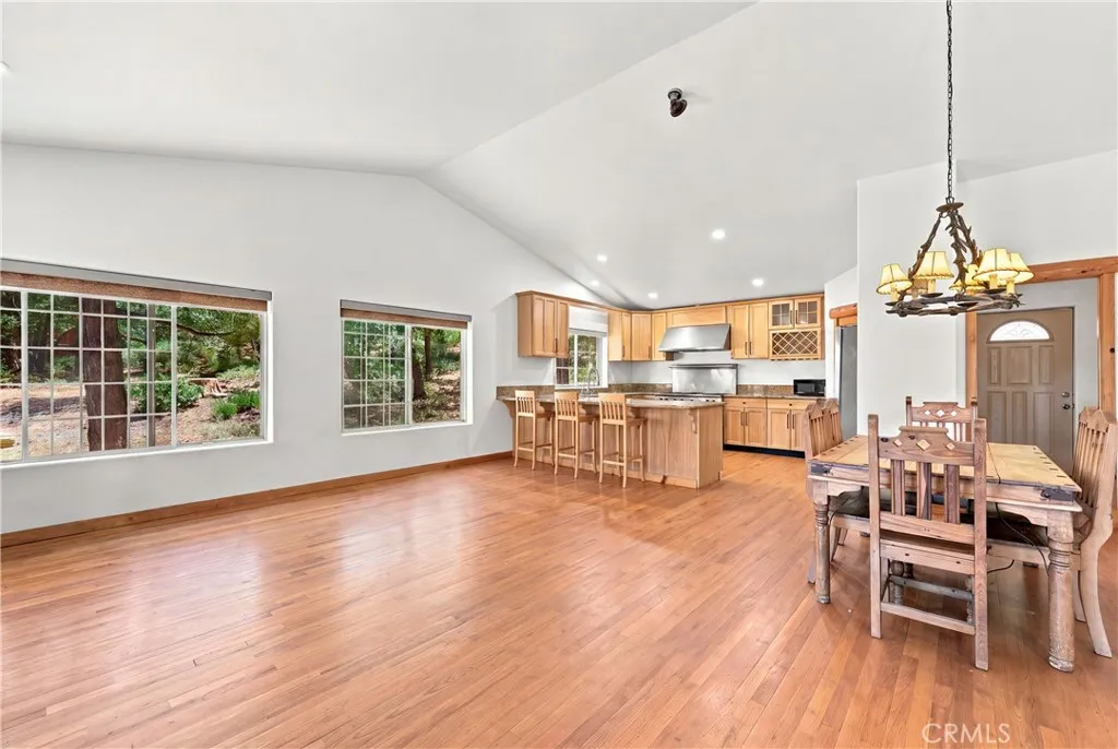1371 La Crescenta, Big Bear City, California 92314 — photo 4