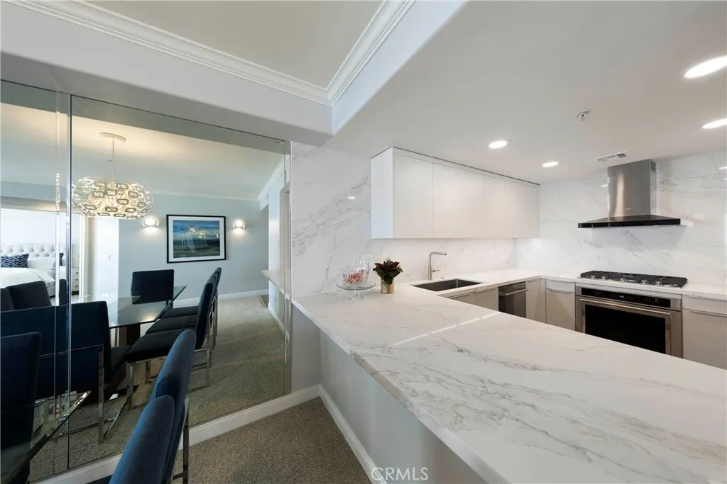 Newly Remodeled Kitchen