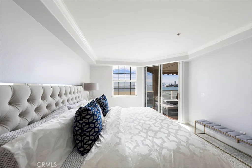 Primary BD with Sliding doors to balcony