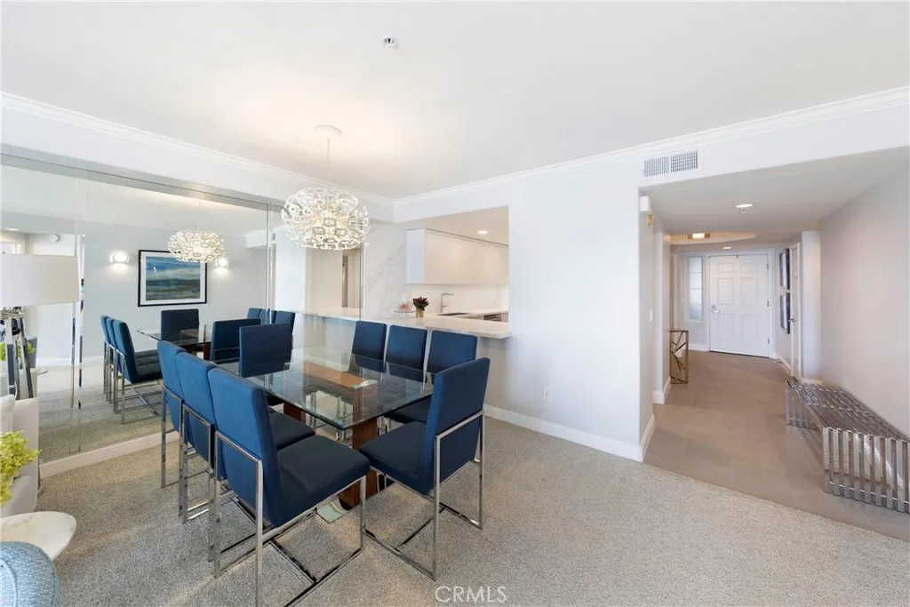 Dining area seating for 8