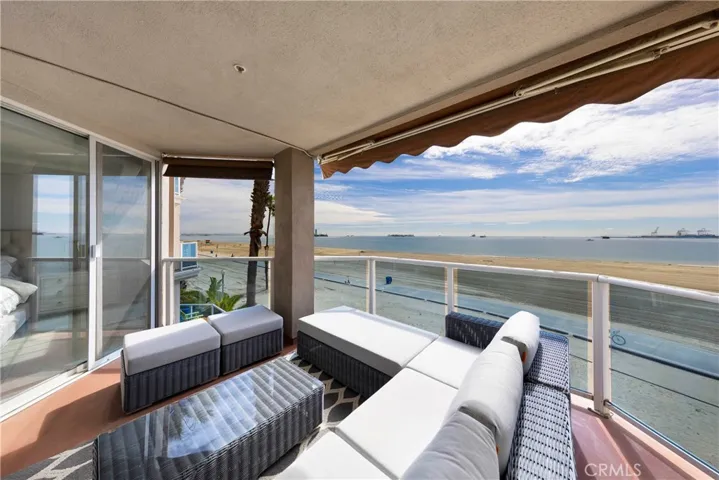 Large private Covered Patio