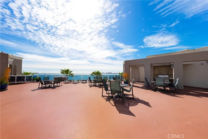 Common Roof top with Resident Grill area
