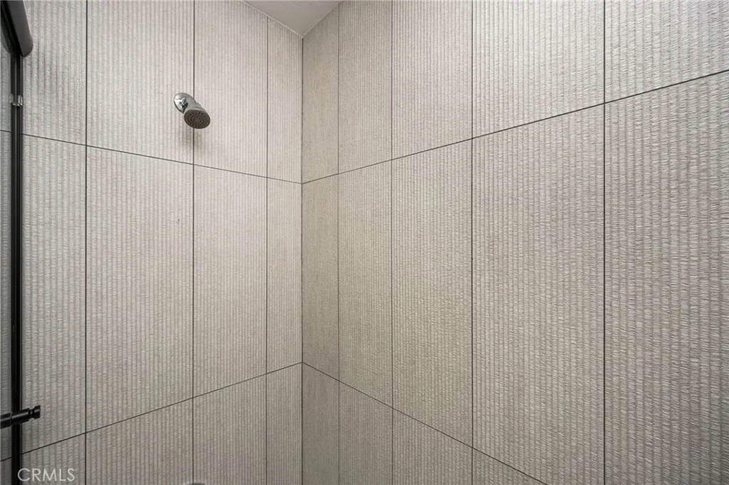Unit A 1400 sqft