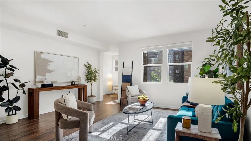 247 E Jeanette, Santa Ana, California 92705 — photo 5