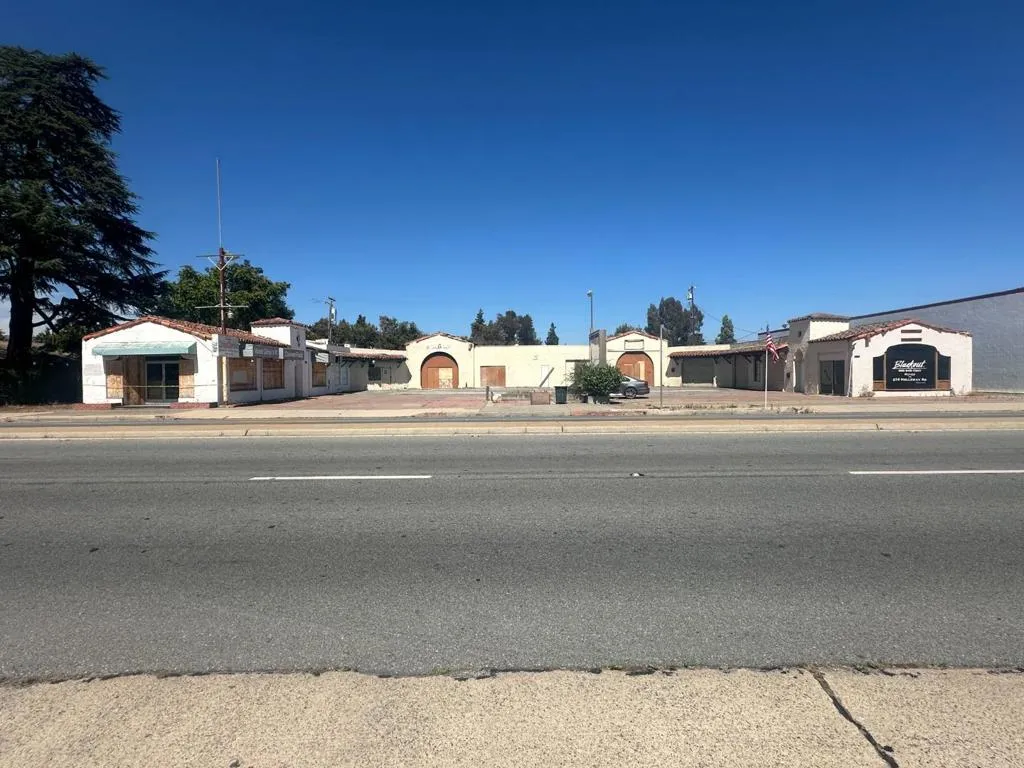 7760 Monterey