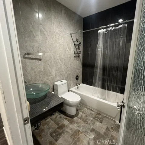 Beautiful Guest Bath. Fully custom detailed.