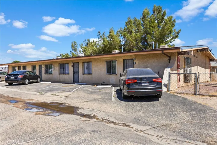 9140 E, Hesperia, California 92345 — photo 4
