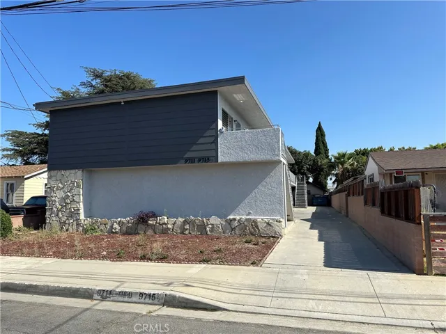 9711 Laurel, Bellflower, California 90706 — photo 4