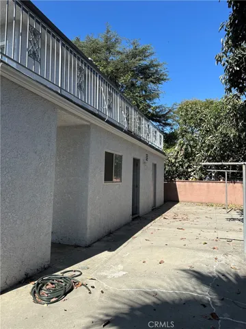 9711 Laurel, Bellflower, California 90706 — photo 5
