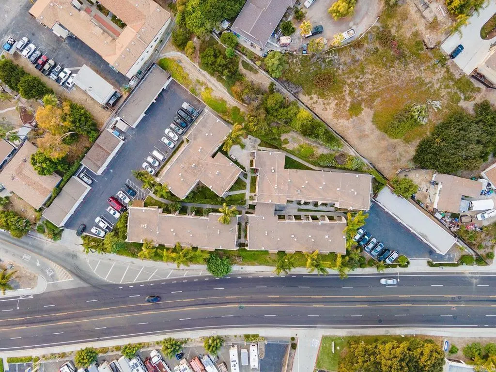 2136 Oceanside Boulevard, Oceanside, California 92054 — photo 4