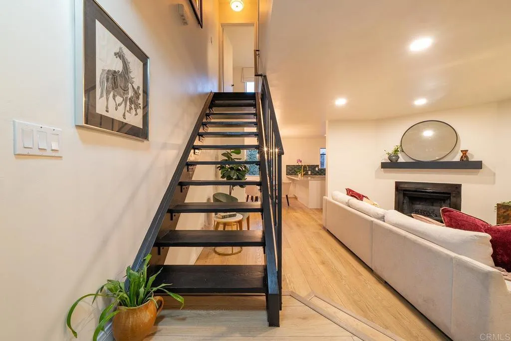 2136 Oceanside Boulevard, Oceanside, California 92054 — photo 5