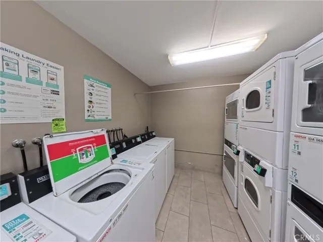 HOA laundry