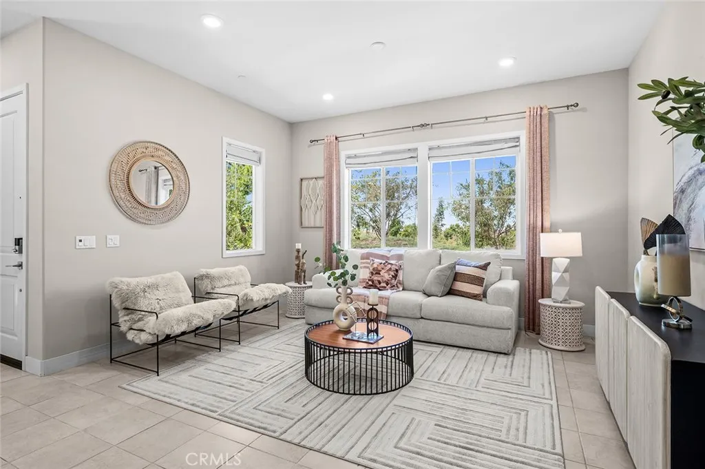 148 Perspective, Irvine, California 92618 — photo 4