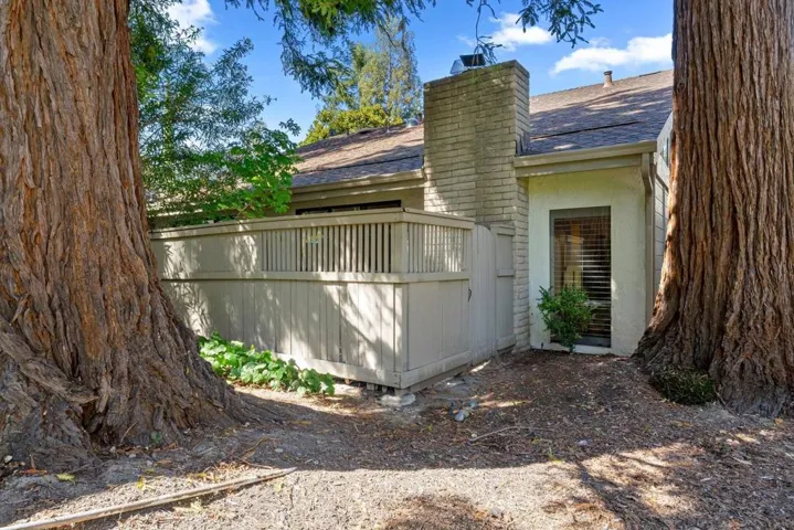 19626 Vineyard Lane, Saratoga, California 95070 — photo 4