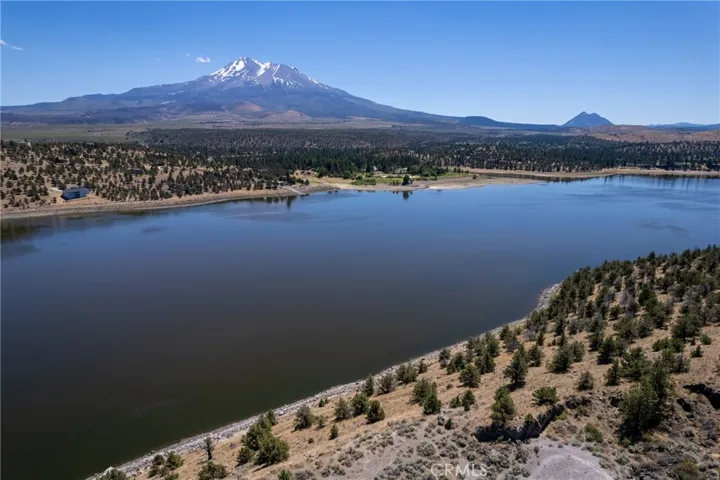 nearby lake Shastina