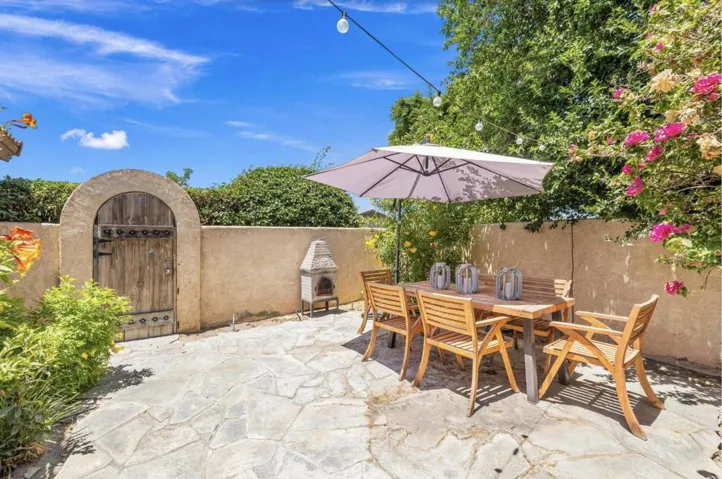 Private Courtyard
