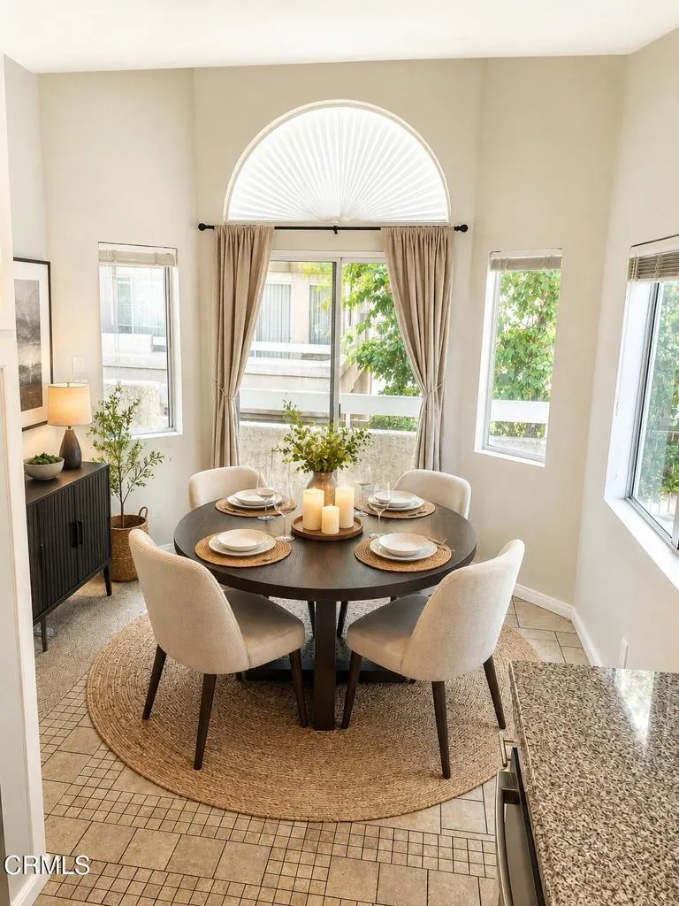 Sdppr - Furnished Dining