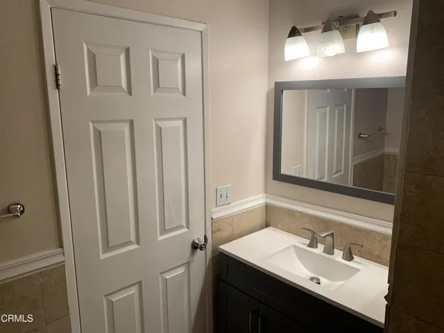 SP_HallBath3