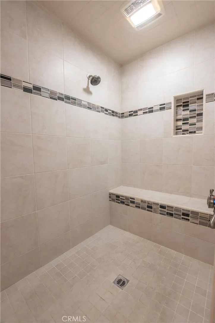 Hall Bath Hall Bath