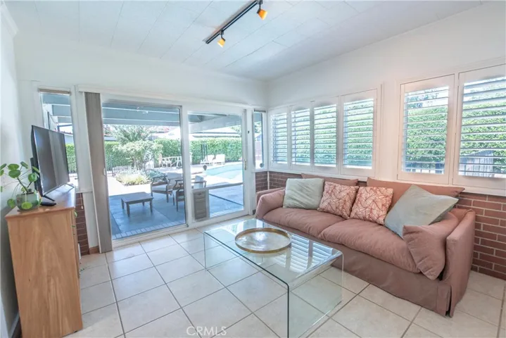 Family/Sunroom