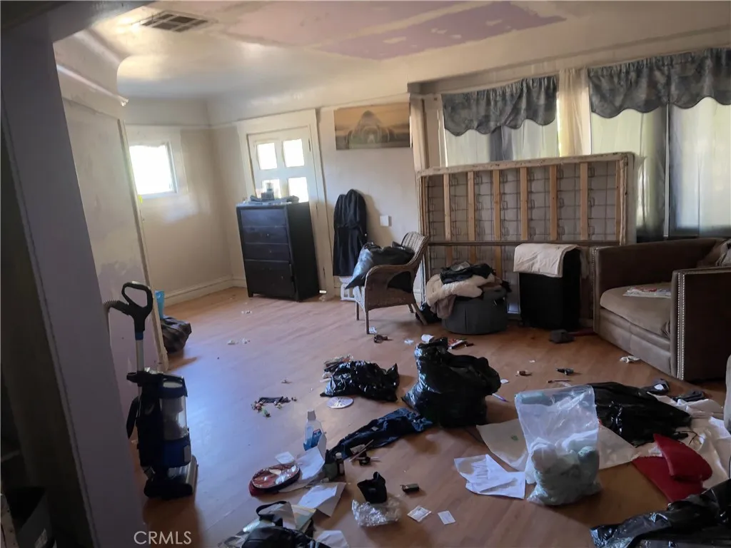 739 N Center, Stockton, California 95202 — photo 4