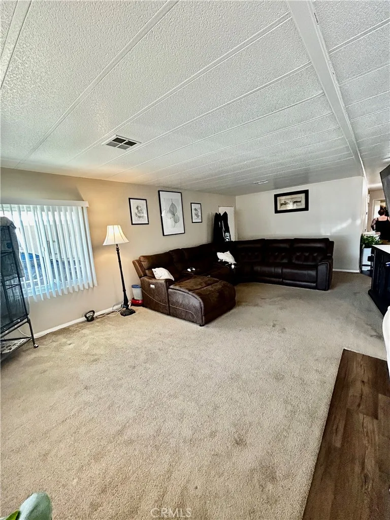 2205 W Acacia Avenue 137, Hemet, California 92545 — photo 4