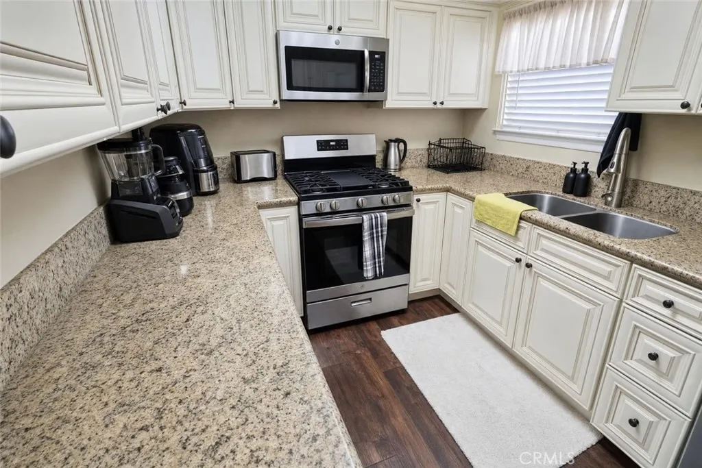 1177 W Evans Street, San Bernardino, California 92411 — photo 5