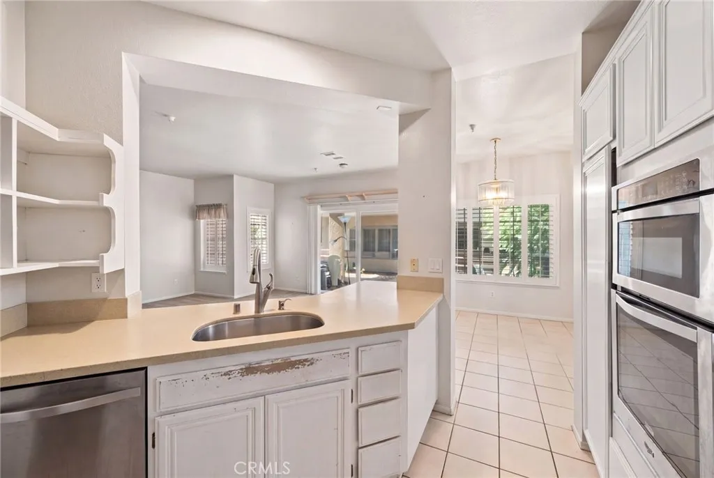 14021 Lemoli, Hawthorne, California 90250 — photo 4
