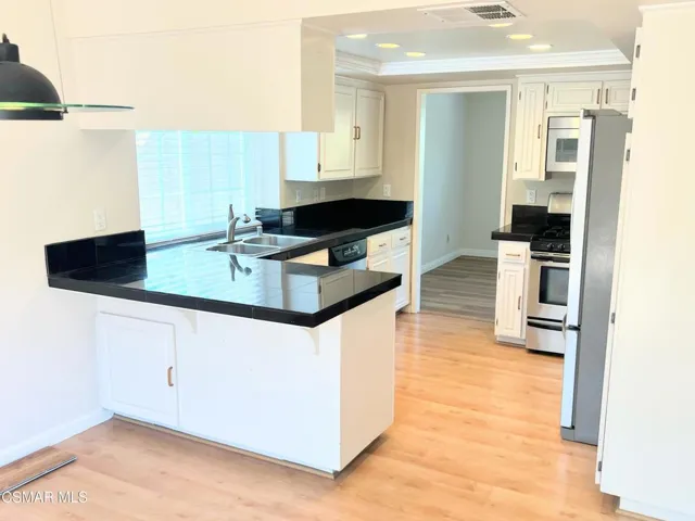 Lindawood kitchen4