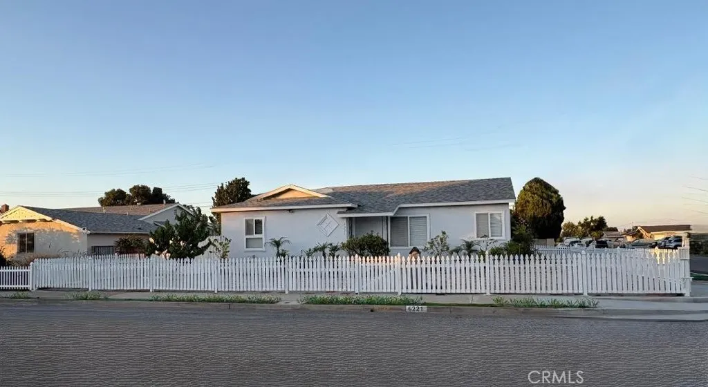 6221 Choctaw Dr